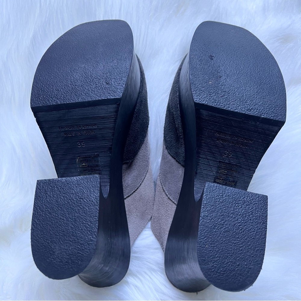 Platform Mule Clog in Two-Tone Gray Suede - Picture 10 of 15